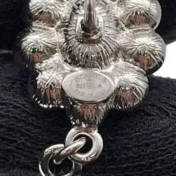 Chanel Cc Logo Earrings Silver-Tone #246824C13B - Picture 8 of 9